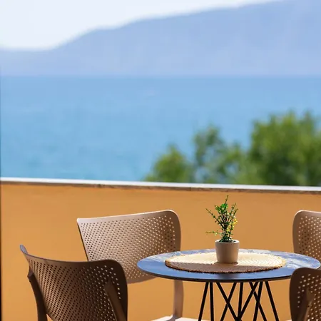 Lungomare Beachfront - By Eka Luxury * Влёра